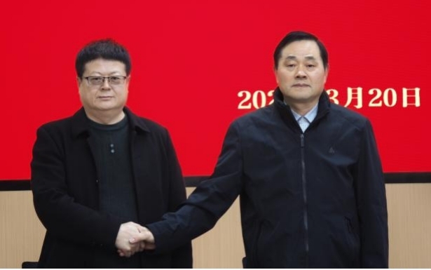 图片12.jpg 图片12.jpg